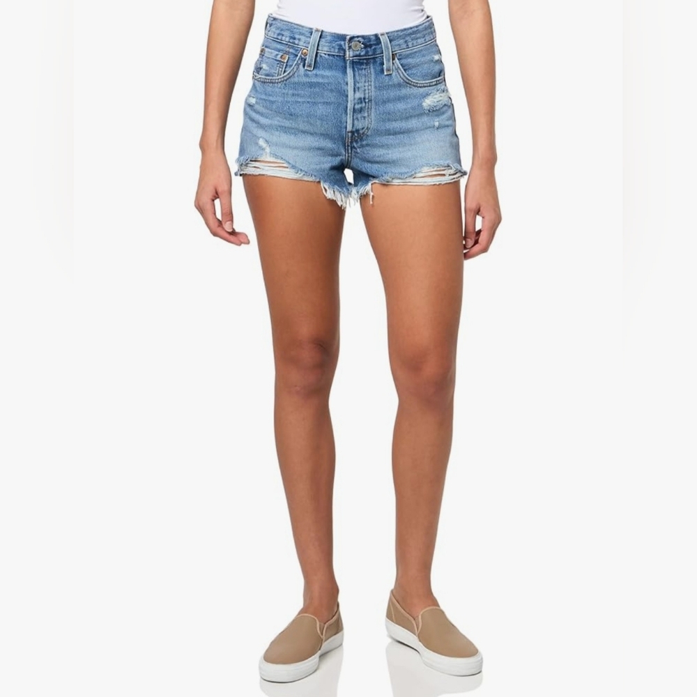 Levis 501 Distressed Women Shorts